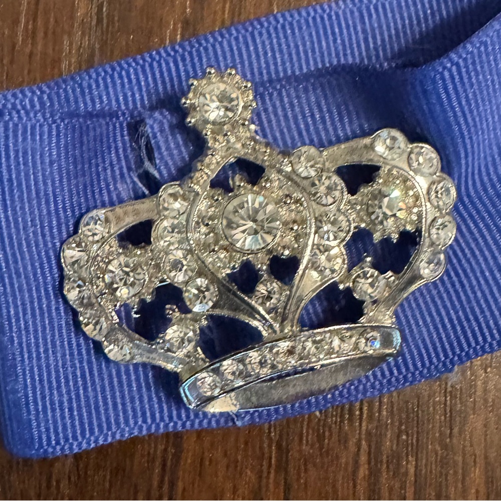 Coronation Style Rhinestone Crown Brooch - Picture 2 of 4